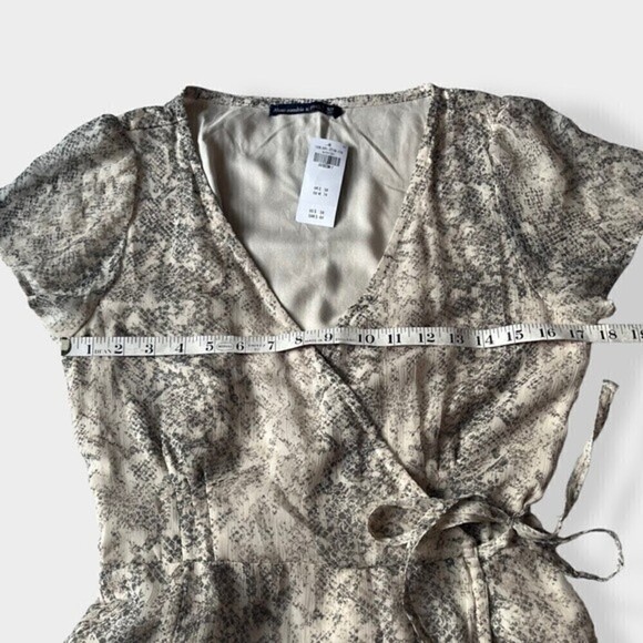 Abercrombie & Fitch Snakeskin Print Wrap Mini Dress M Tall - Picture 11 of 12